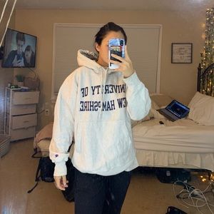 UNH sweatshirt!